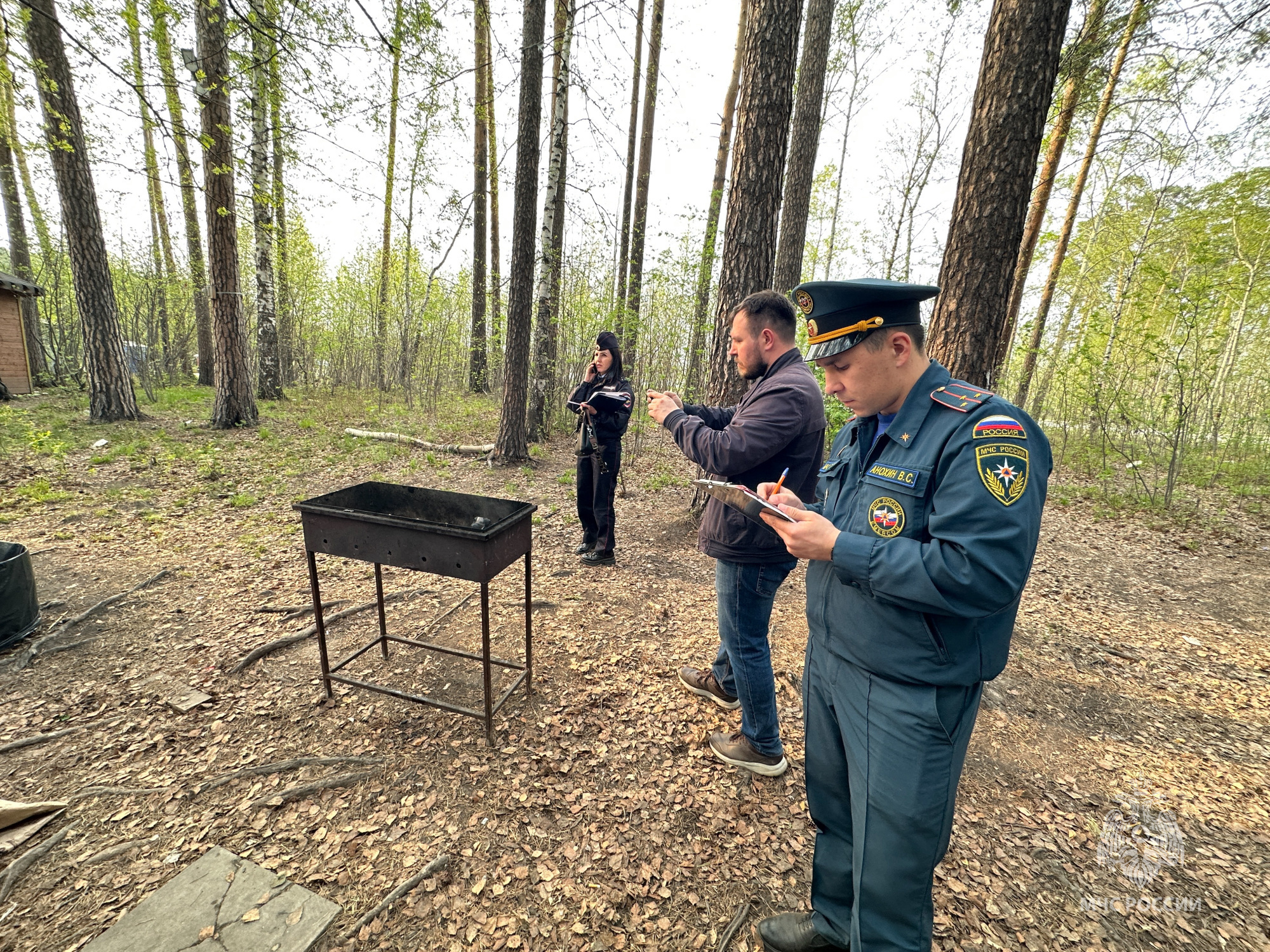 В Свердловской области выявлено более 1800 нарушителей особого  противопожарного режима - Новости - Главное управление МЧС России по  Свердловской области