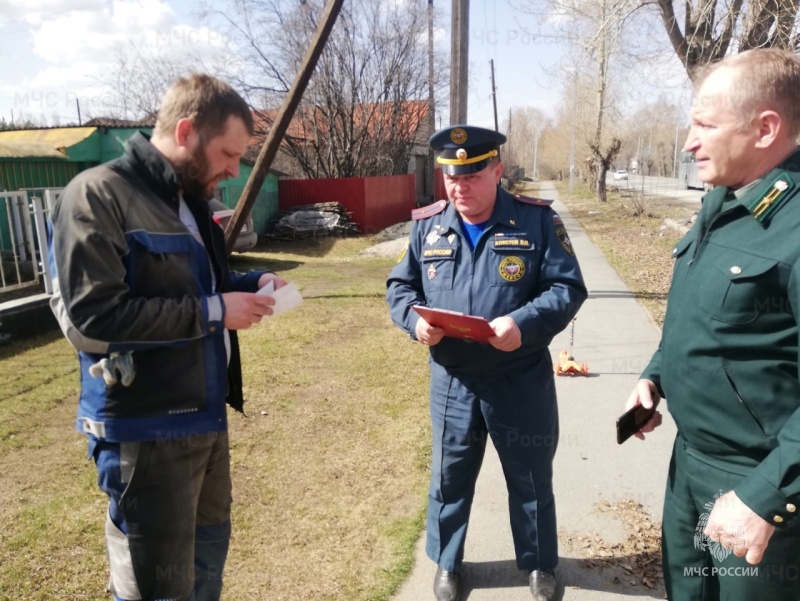 В населенных пунктах Свердловской области продолжают работу патрульно-контрольные группы