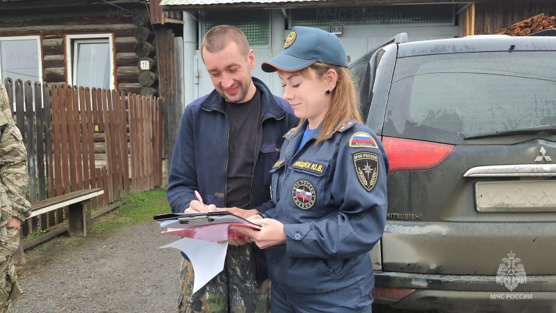 Инспектора госпожнадзора Свердловской области ежедневно выявляют нарушителей особого противопожарного режима