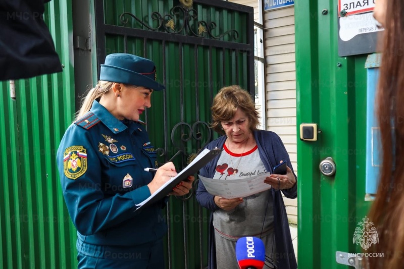 Спасатели напомнили свердловчанам, как безопасно подготовить жилье к отопительному сезону